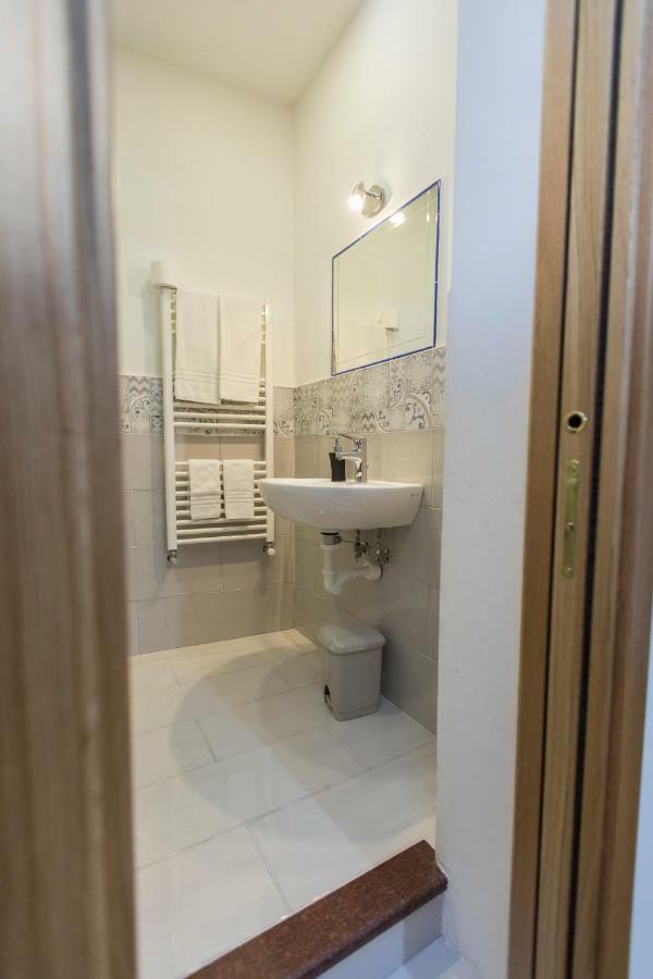 Il Roseto Hotel Аджерола Екстериор снимка